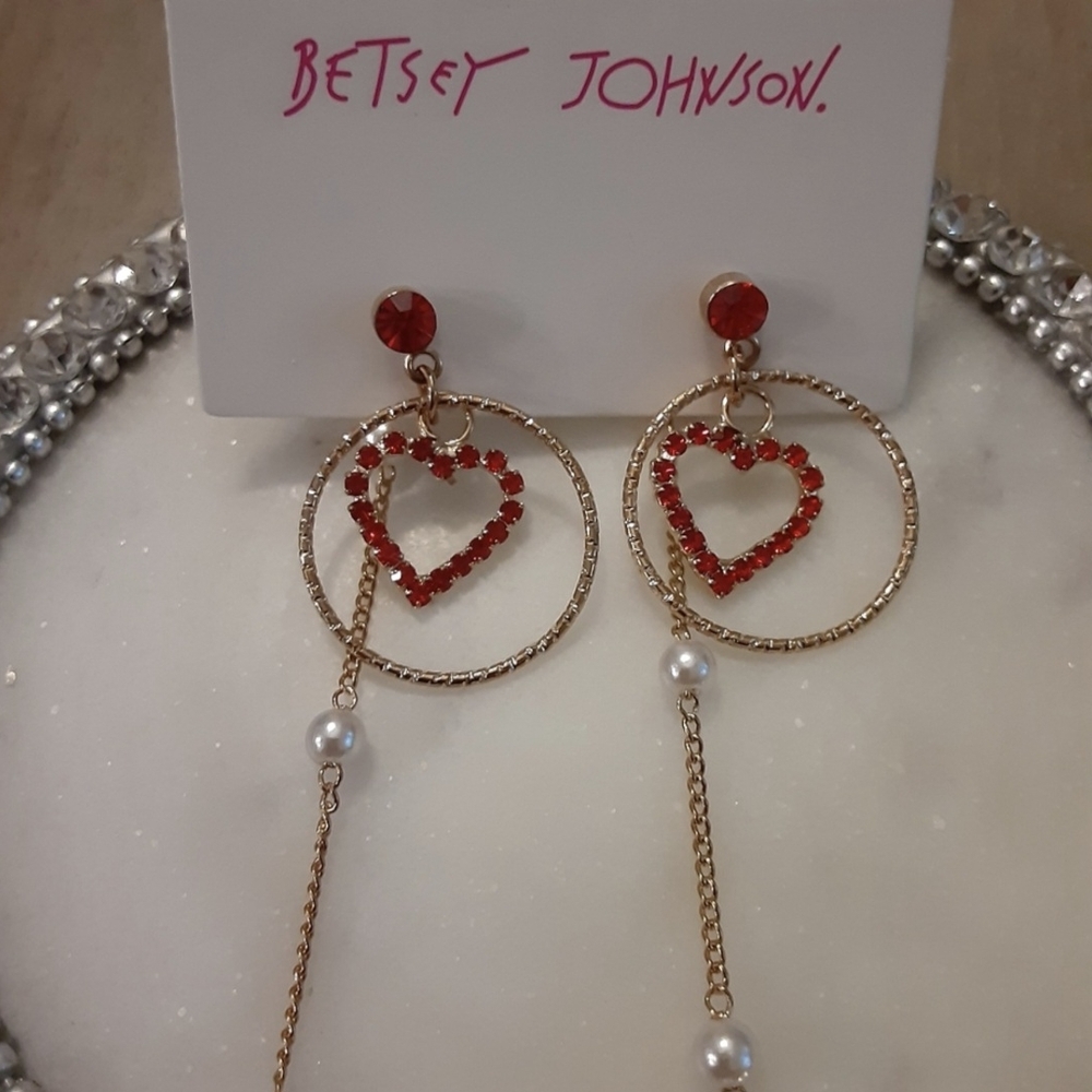 Crystal Rhinestone Heart & Pearl Chain Dangle Drop Earrings Love Valentine New - Picture 4 of 7